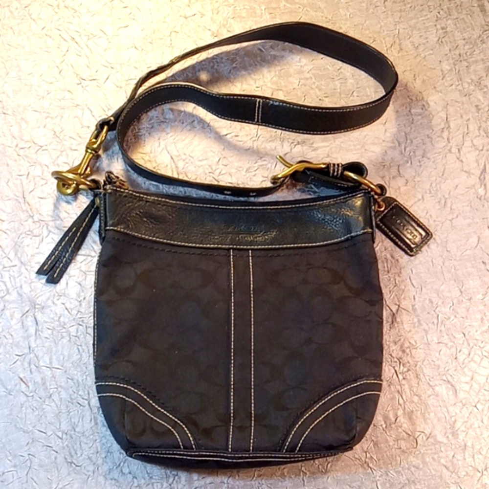 Coach Black Jacquard Shoulder Bag Purse
